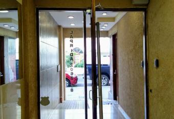 Abasto 2062 allows 18 year olds to book a room