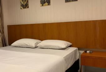 Niar P has Balcony rooms