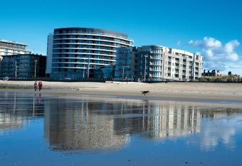 Vayamundo Oostende has Balcony rooms