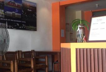 RedDoorz near Golden Field Bacolod allows 18 year olds to book a room