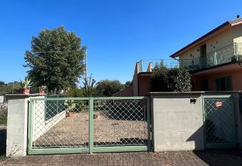 Casa Ginetta has Balcony rooms
