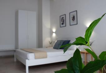 DoMe Affittacamere has Balcony rooms