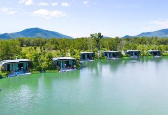 Samui Fishing Club and Resort has Balcony rooms
