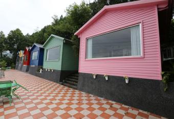 Hao Wang Jiao House has Balcony rooms