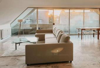 Wohnen im 3 L  ndereck! Essen, M  lheim, Oberhausen. BSDG has Balcony rooms