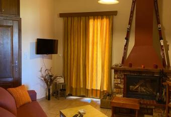 Livadi rooms 2 has Balcony rooms