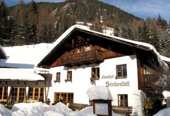 Hotel Gasthof Stuibenfall has Balcony rooms