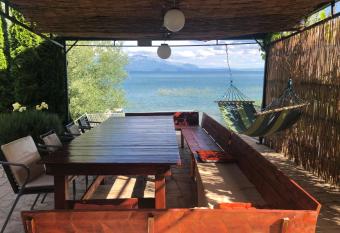 Villa Elen Kamen has Balcony rooms