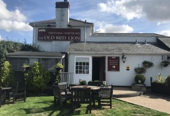 The Old Red Lion Inn allows 18 year olds to book a room