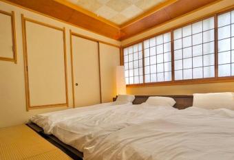 R House        has Balcony rooms