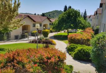 Tzuba Hotel has Balcony rooms