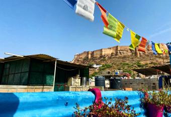 Bob hostel Jodhpur has Balcony rooms