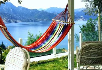 Masal Tatil Evi allows 18 year olds to book a room