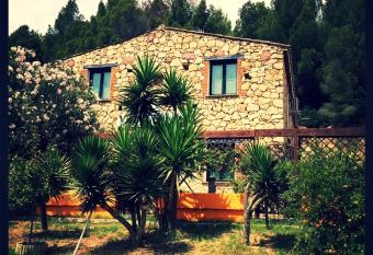 Villa El Minero Bed and Breakfast has Balcony rooms