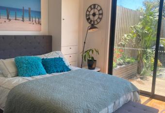 Bonbeach Beauty has Balcony rooms