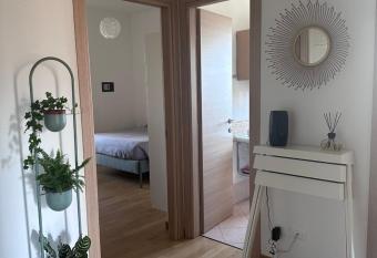 La casa di Chica has Balcony rooms