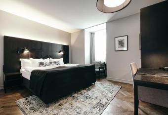 Ap  tek Hotel Reykjav  k by Keahotels allows 18 year olds to book a room