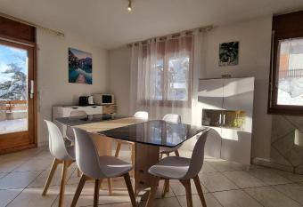 Le Cormier - Appartement 6 personnes has Balcony rooms