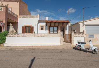 Vent de Xaloc has Balcony rooms