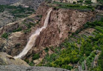                                    has rooms with a private hot tub