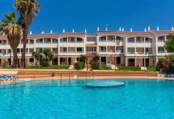Cala en Blanes Park has Balcony rooms