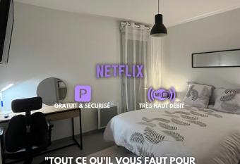 Calm in Tours - Appartement T2 has Balcony rooms