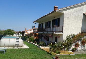 Mara has Balcony rooms