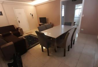 Apartamento Duas Sacadas - Tupi allows 18 year olds to book a room