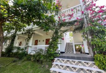 The Cliffs Resort has Balcony rooms