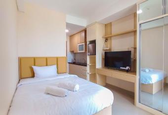Ayostay at B Residence Serpong has Balcony rooms