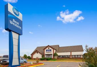 Best Western Okmulgee has Smoking rooms