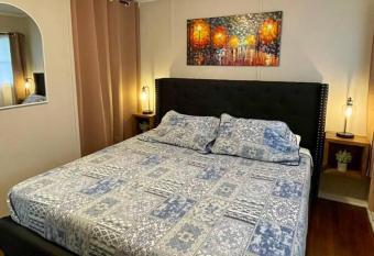 Oak Ridge Oasis 103 allows 18 year olds to book a room