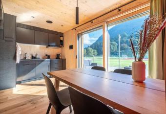 The Swiss Bijou / Alpine Retreat has Balcony rooms