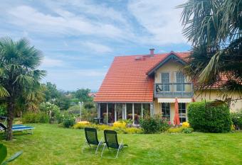 G  stehaus Helbighof allows 18 year olds to book a room