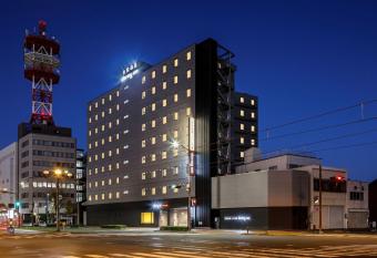 Dormy Inn Express Toyohashi allows 18 year olds to book a room