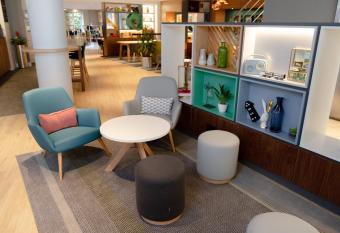 Holiday Inn Ashford - North A20, an IHG Hotel allows 18 year olds to book a room