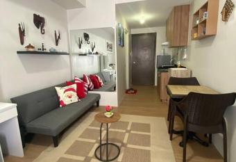 Eve s Condo allows 18 year olds to book a room