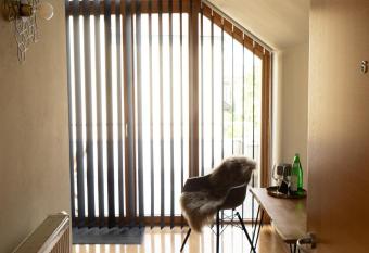 Weingut & G  stezimmer Zillinger has Balcony rooms