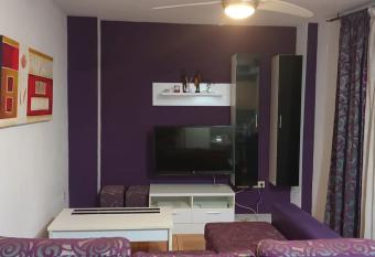 Piso Ferrara has Balcony rooms