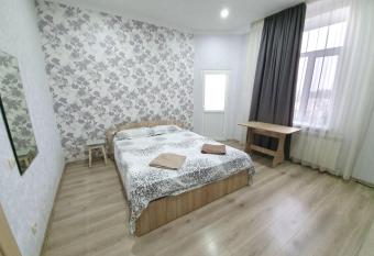 Ultracentral Apartments with 2 Rooms at Stefan cel Mare has Balcony rooms