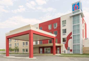 Motel 6 Airdrie allows 18 year olds to book a room