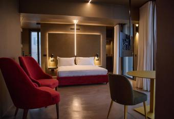 Le Agavi Resort & SPA allows 18 year olds to book a room