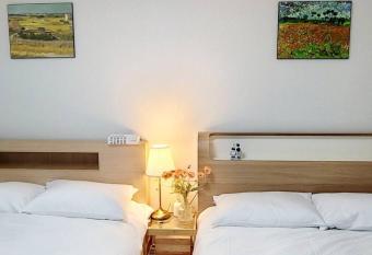 Stay Mono allows 18 year olds to book a room