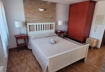 Apartamentos luna has Balcony rooms