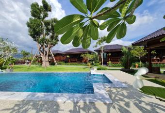 Baan Ati Resort & Spa has Balcony rooms