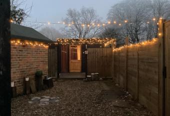 Cabin 4 has Balcony rooms