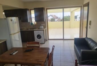 Top floor 1 bdrm aprtrmnt has Smoking/Balcony rooms