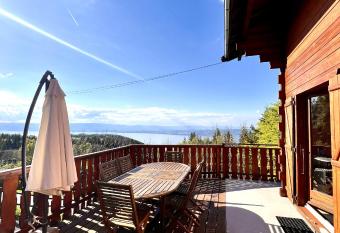 Chalet Mouflon - Vue lac imprenable has Balcony rooms