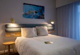 Hotel Libera Caen Colombelles allows 18 year olds to book a room