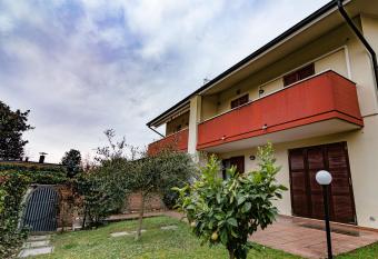 BBgreen has Balcony rooms